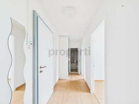 Einzigartige Wohnung in Arbon mit viel Licht und Komfort - Photo 3