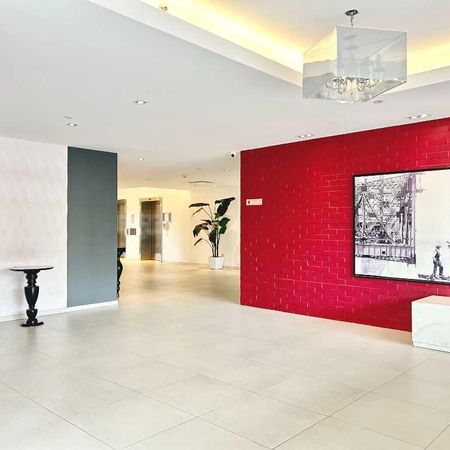 Condo 3 1/2 à Griffintown avec vue dégagée 1650$/mois - 1 MOIS GRATUIT - Photo 4