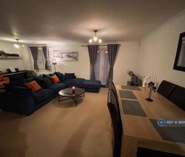 2 bedroom flat to rent - Photo 5