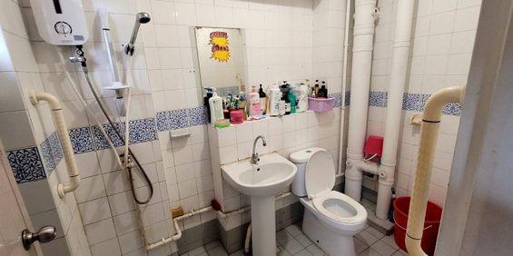 4 Bedroom HDB_EXECUTIVE at Bedok - Photo 3