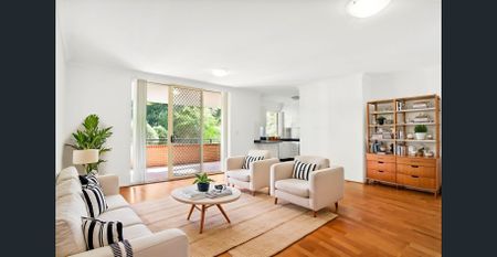 Modern and Spacious Living - Photo 4