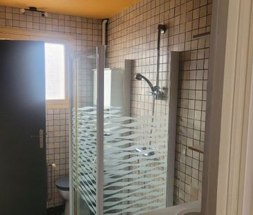 Appartement à Louer à Eu (76260) Dans un ensemble immobilier, un ap... - Photo 1