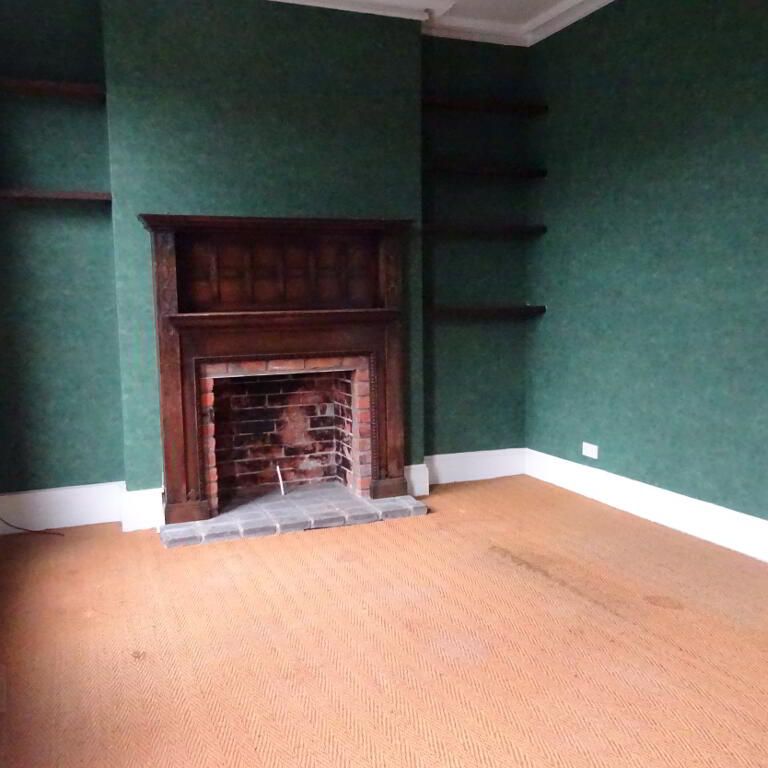 6 South Parade, Belfast, BT7 2GP - Photo 1