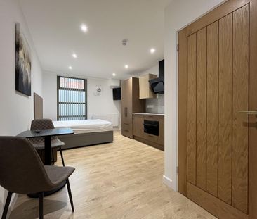 Studio to rent - Photo 6