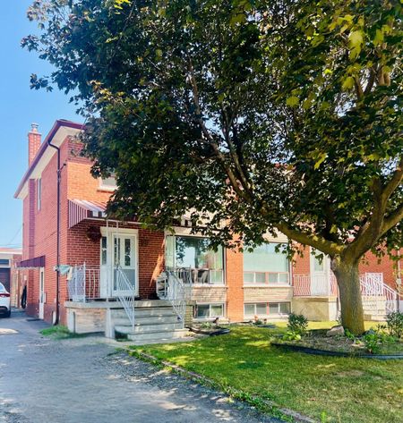 For Lease - 29 Peterdale Road Unit# Basement, Toronto, Ontario - Photo 4