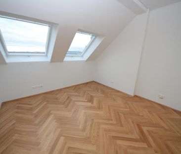 DG-Maisonette-Traum im sanierten Altbau mit Fußbodenheizung, Parket... - Photo 5