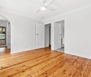 Family Living in the Heart of Bateau Bay - Photo 4