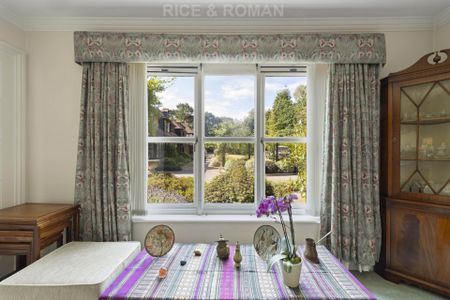 2 Bedroom Semi-Detached, Mytchett Heath – Camberley - Photo 5