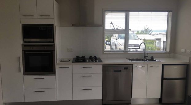 1 Bedroom Unit, Beachlands - Photo 1