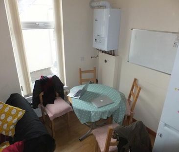 Unit 2, 9 Ulsterville Place, Lisburn Road, Belfast, BT9 7BH - Photo 1