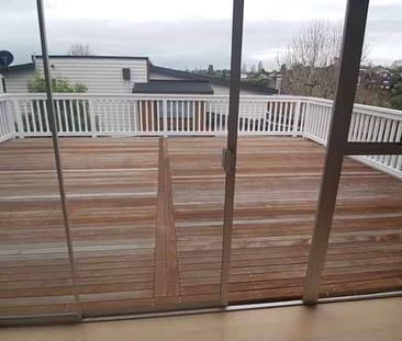 St HELIERS Hampton Drive spacious 2 bedroom townhouse north facing - Photo 4