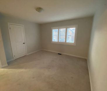 For Lease - 226 Lyle Drive, Clarington, Ontario - Photo 3