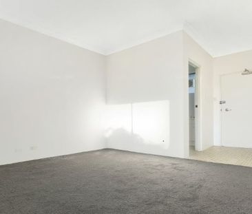 33/1-5 Mount Keira Road, West Wollongong - Photo 1