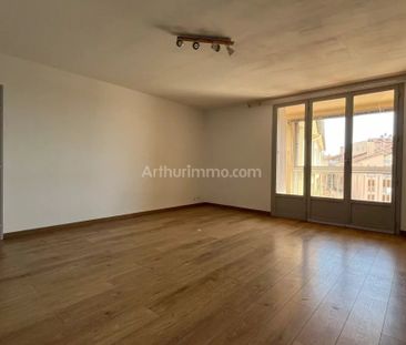 Location Appartement 4 pièces 81 m2 à Manosque - Photo 3