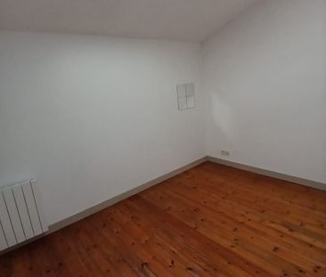 Location Maison 4 pièces 75m² DOMPIERRE SUR MER 17139 - Photo 5