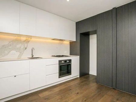 207/88 Carlisle Street, St Kilda VIC 3182 - Photo 2