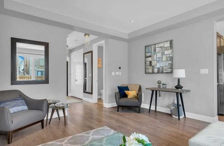 For Lease - 103 Beaveridge Avenue, Oakville, Ontario - Photo 2