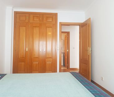 Apartamento T1 em Nova Carnaxide com Varanda Aberta - Photo 3
