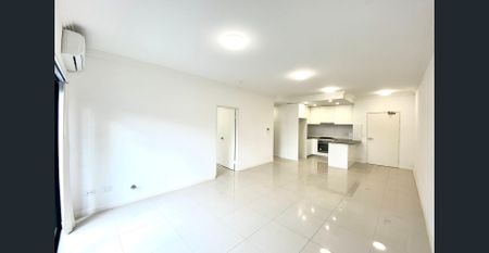 One Bedroom Air Conditioned Unit - Photo 2