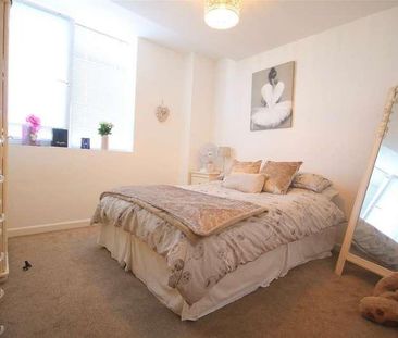 Cornerstone House, North End, Portsmouth, Hampshire, PO2 - Photo 6