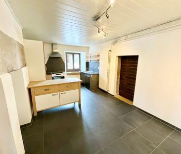 Vous aimez les logements avec cachet ? Ce bien est pour vous ! - Photo 4