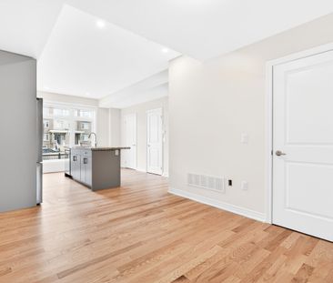 For Lease - 3207 Sixth Line Unit# Unit 2, Oakville, Ontario - Photo 2