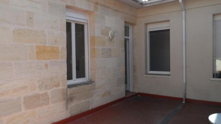 Location Appartement 2 pièces 35m² BORDEAUX 33000 - Photo 4