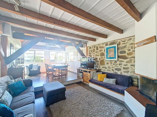 House - Photo 1