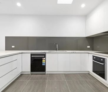 2/17 Dunoon Street, Doncaster VIC 3108 - Townhouse For Rent | Domain - Photo 3