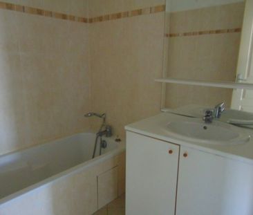 Appartement - 4 pièces - 75 m² - Photo 3