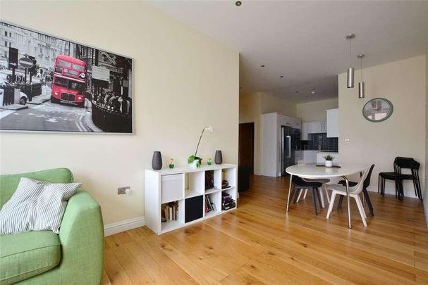 Trafalgar Road, Greenwich, London, SE10 - Photo 1