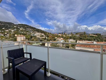 Roquebrune-Cap-Martin - Appartement type deux pièces avec balcon et parking - Photo 4