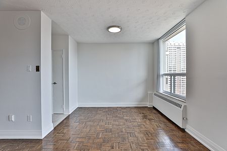 1 Bedroom Unit A - Photo 2