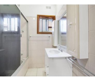 64 Tobruk Avenue, Port Kembla, NSW 2505 - Photo 6