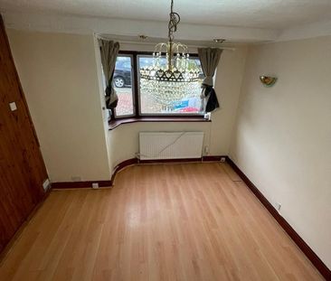 4 Bed Semi-Detached House, Rannock Avenue, NW9 - Photo 2