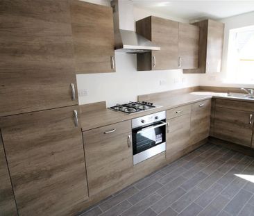 5 bedroom private hall to rent - Photo 3