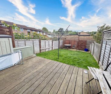 2 bedroom terraced house to rent - Photo 4