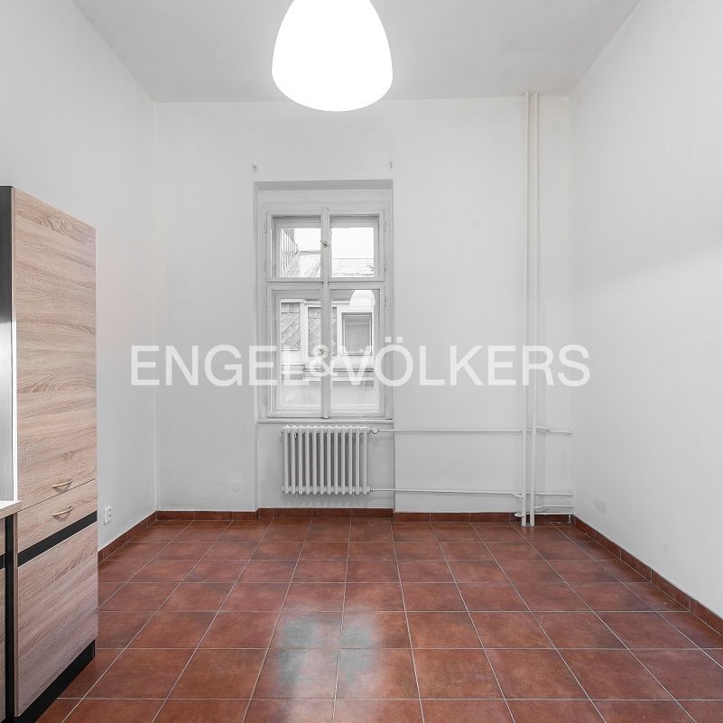 Pronájem bytu 1+1 48 m², Drtinova 372, Praha - Photo 1