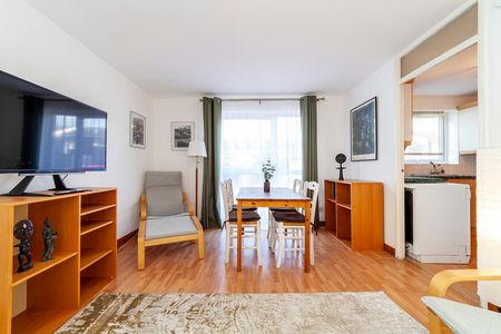 Chiswick High Road - Photo 4