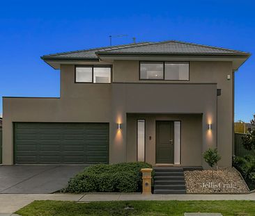 2 Hammersmith Way, Cranbourne East - Photo 1