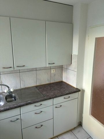 Helle 1.5 Zimmer-Wohnung mit Charme - befristet bis 31.10.2027 - Foto 3