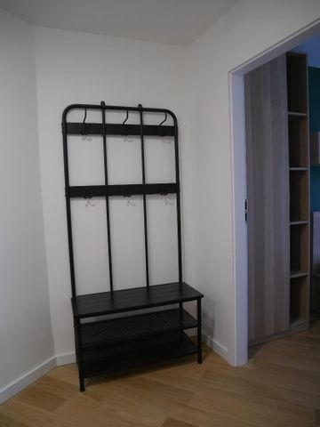 Mieszkanie w rynku, po generalnym remoncie, parking - Zdjęcie 2