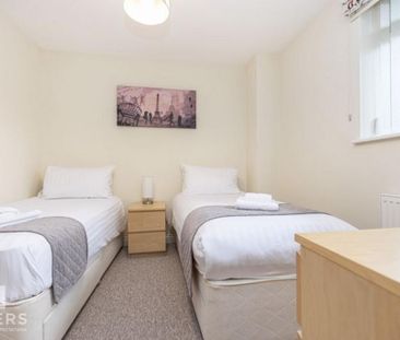 2 bedroom apartment to rent - Photo 5