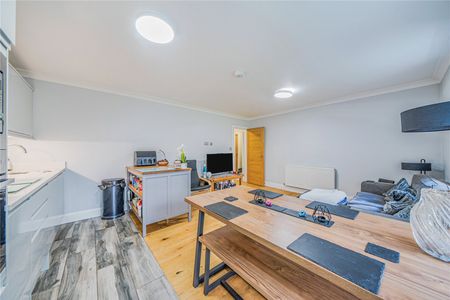 Mill Road, Epsom, Surrey, KT17 4AQ - Photo 3