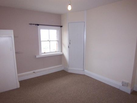 2 bedroom maisonette to rent - Photo 3