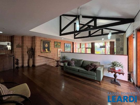 Casa Em Condomínio - Foto 1
