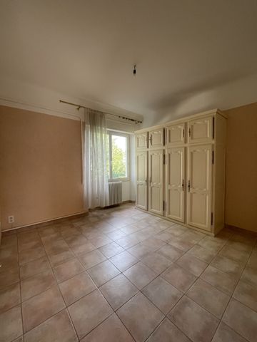 Appartement - Aix-En-Provence (13100) - 99.19 m² - - Photo 3