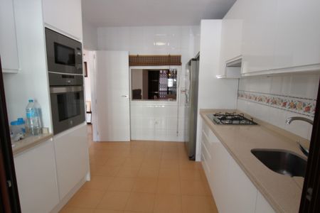 4 bed corner townhouse for long term rent, located in La Cala de Mijas - Photo 2