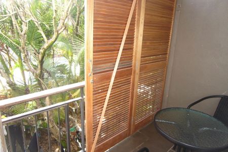 FURNISHED OR UNFURNISHED WITH AIR CONDITIONING - Photo 4