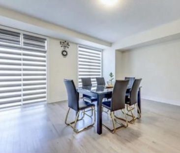 For Lease - 12 Thomas Hope Lane, Markham, Ontario - Photo 6